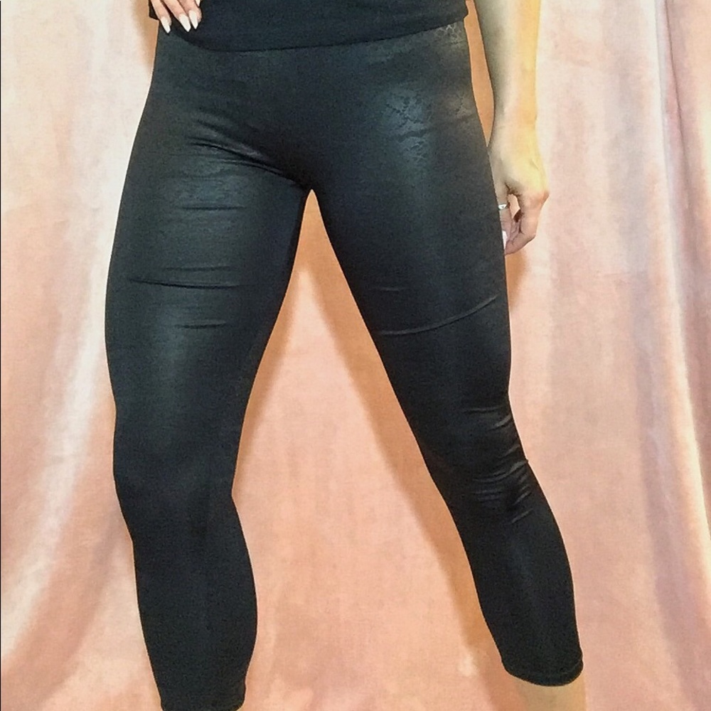 Faux leather leggings